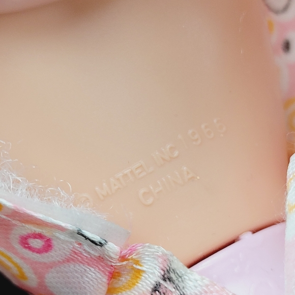 Vintage Barbie Dolls Set of 7 with Accessories - Picture 9 of 16